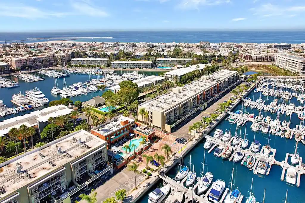 Marina Del Rey realestate buy