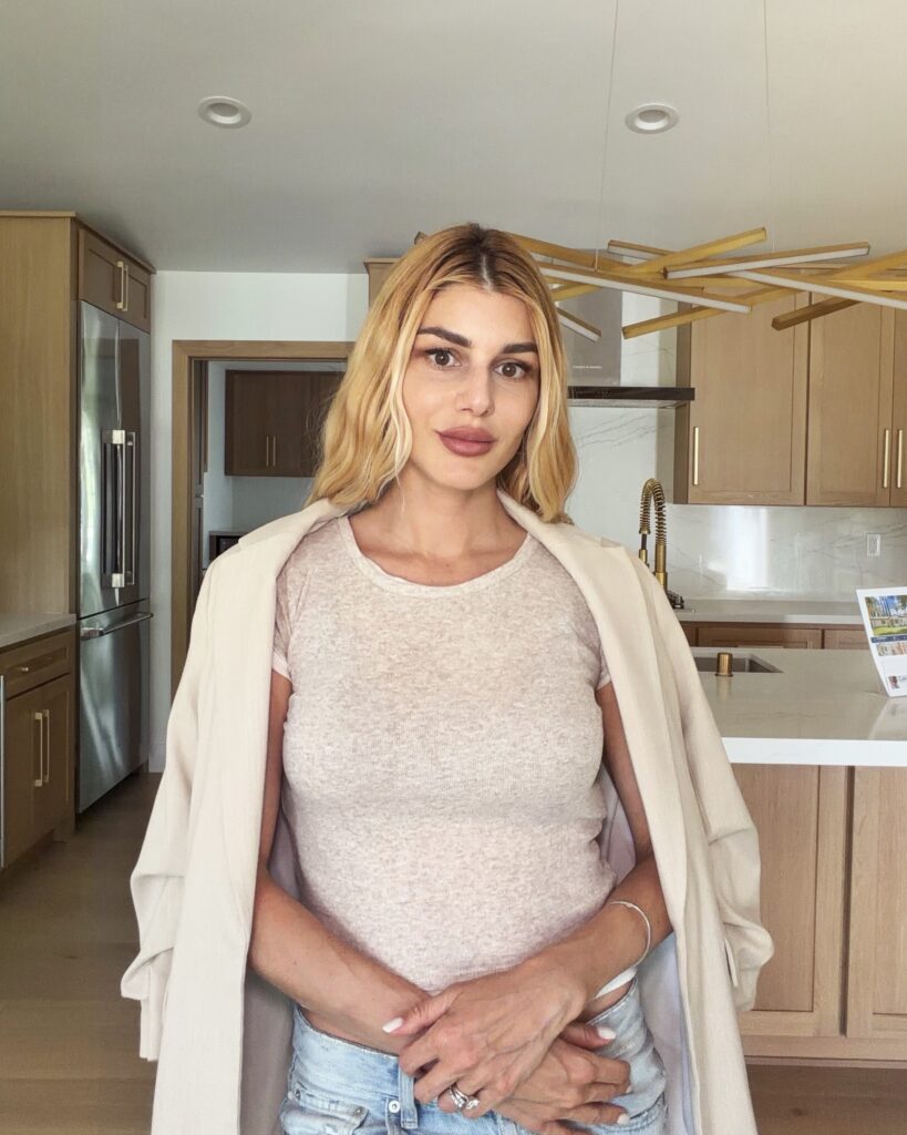 Mariya Shmagliy is one of the top realtors in Los Angeles,